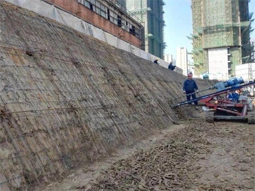 息烽建筑边坡支护